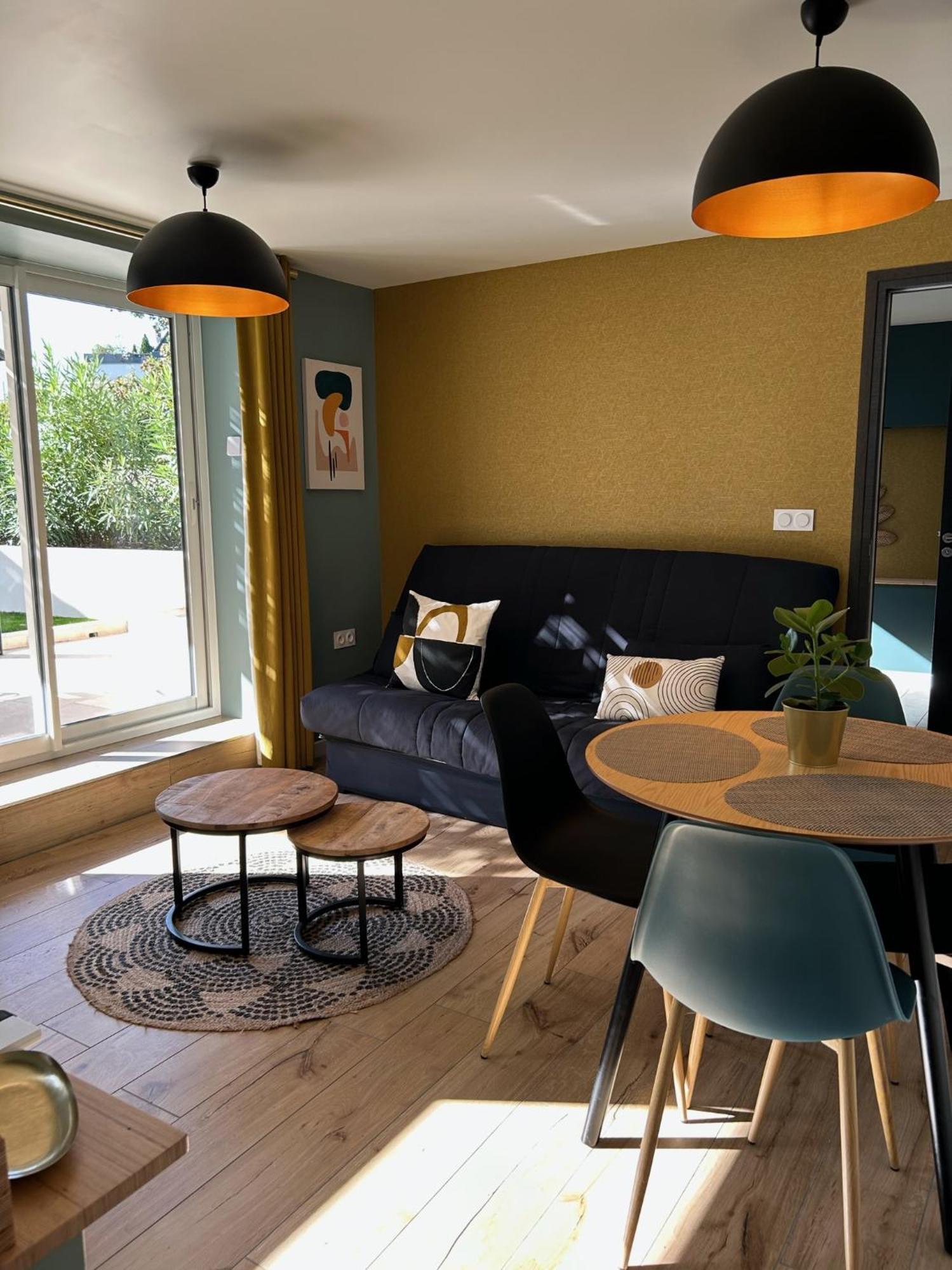 Appartement Proche Hopital, Jardin Privatif La Tronche  Экстерьер фото